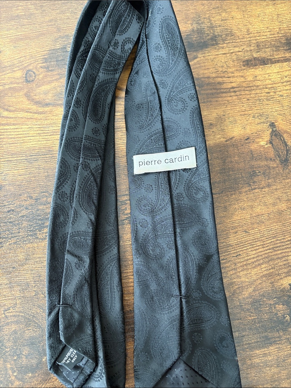 Black Paisley Men's Silk Tie - Classic Formal Accessory - Picture 2 of 2